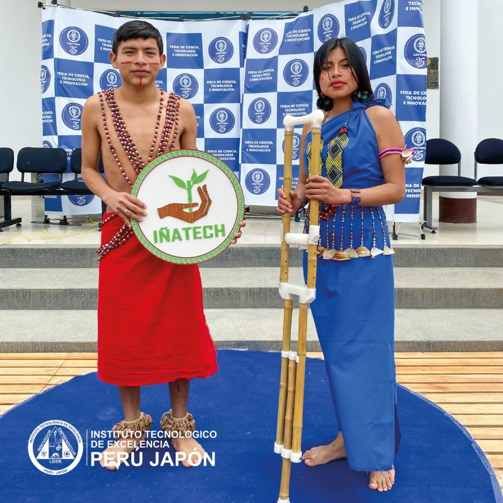 Alumnos Awajún/Wampis participando en Amazonas Start Up